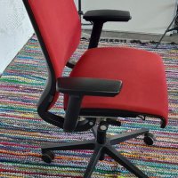 Офис въртящ стол Steelcase внос от германия , снимка 6 - Столове - 40824621