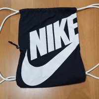 Nike-Много Запазена, снимка 8 - Раници - 43940381