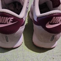 Дамски кецове и маратонки Nike, снимка 3 - Кецове - 44111518