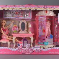 Кукла Барби с гардероб, тоалетка и аксесоари, снимка 4 - Кукли - 35132062