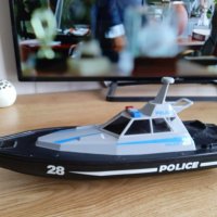 реалистичен макет на полицейски патрулен кораб  35 sm , снимка 2 - Колекции - 43350064