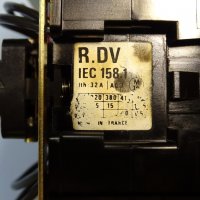 контактор реверсивен UNELEC ROC V, снимка 8 - Резервни части за машини - 33340409