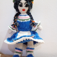Кукла с кадифени носии, снимка 4 - Други - 44846729