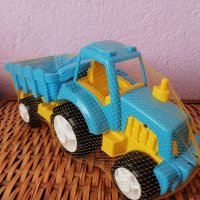 Трактор с ремарке , снимка 2 - Коли, камиони, мотори, писти - 34887085