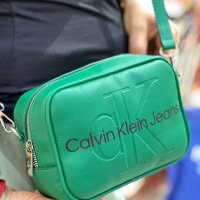 Calvin klein дамска чанта лукс хит модел код 27, снимка 8 - Чанти - 43723230