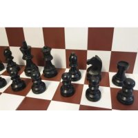 Шах фигури Staunton 5 дизайн тип Абанос  Изработени от чемшир - бели и черни