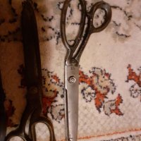 Стари големи шивашки железни ножици, снимка 2 - Други инструменти - 33590042