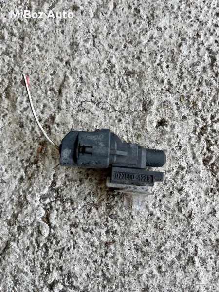 Датчик външна температура оригинален Мицубиши Аутлендър 2 Mitsubishi Outlander (2006-2012), снимка 1