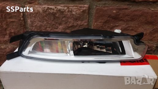 VW Passat B8 (Typ 3G) - десен халоген, снимка 1