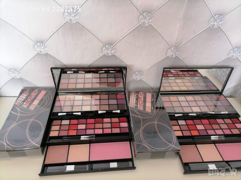 Палитра с грим от 61 части с немско качество , снимка 1