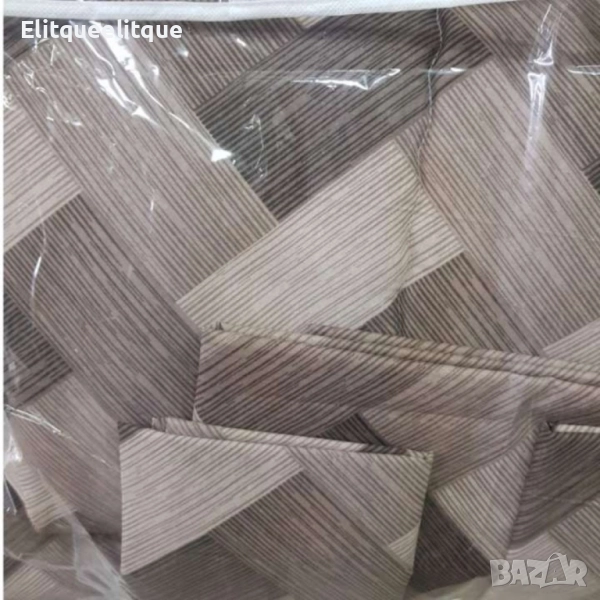 Олекотен юрган с цветни елементи 200 x 220 см, снимка 1