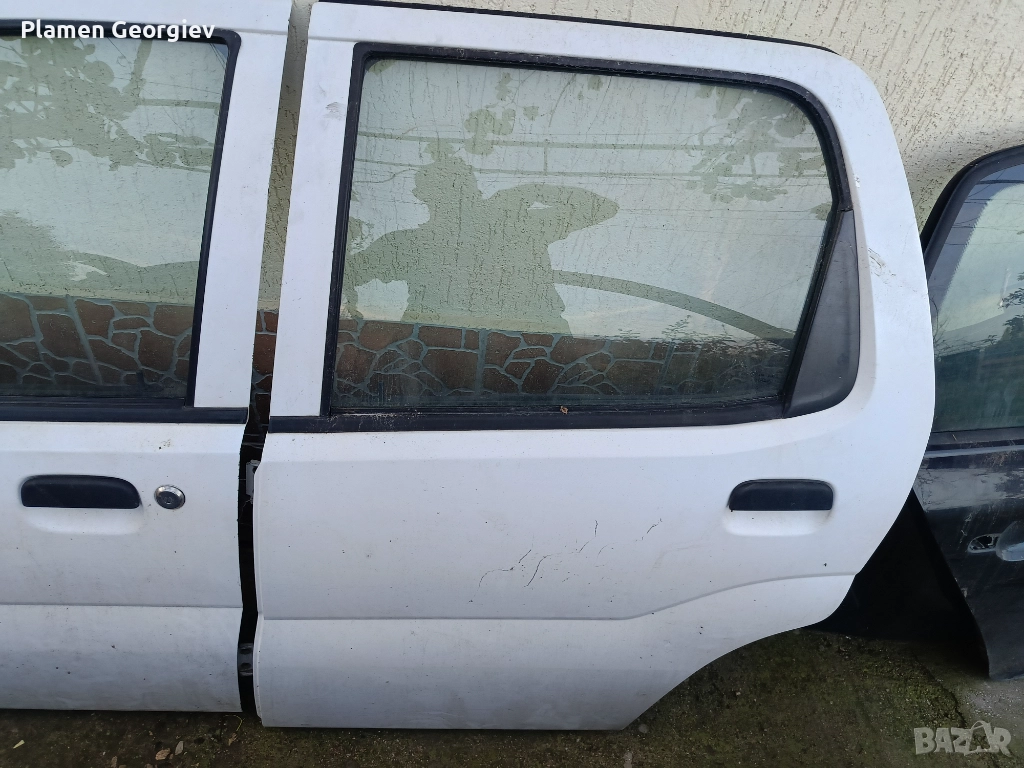 Задна лява врата Сузуки Игнис 2 , снимка 1