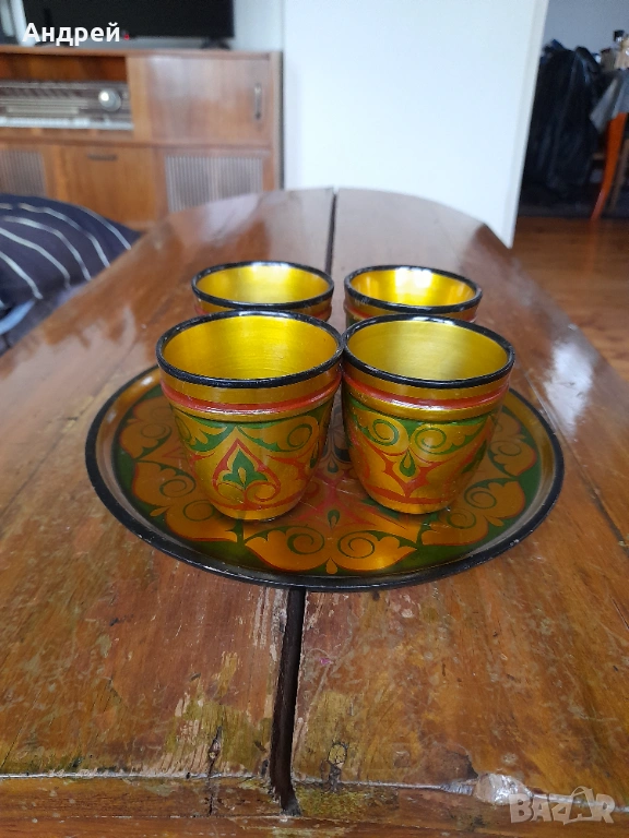 Стар дървен поднос с чаши,хохлома, снимка 1