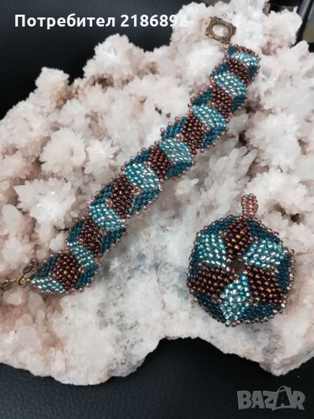 Гривна с висулка, снимка 1