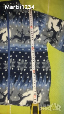 Детска жилетка  произведена Финландия, снимка 2 - Детски пуловери и жилетки - 34712574