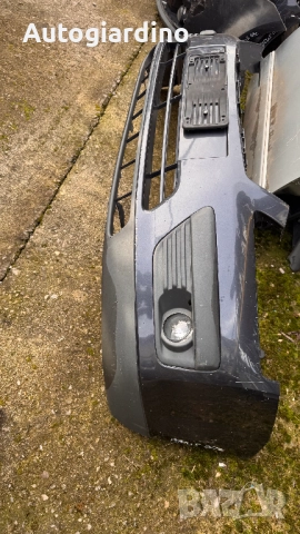 Предна Броня за Ford Focus 2004 - 2007, снимка 2 - Части - 52266226