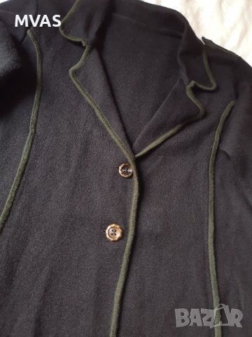 Дамска есенна черна жилетка със зелен кант XL 2XLвълна, снимка 4 - Жилетки - 38194393