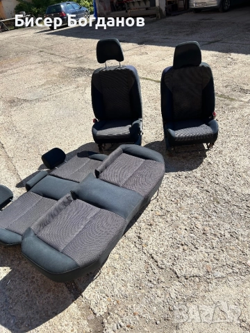 Седалки за Субару форестър, снимка 5 - Части - 51957564