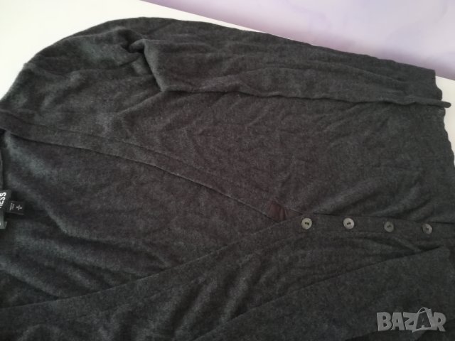 Дамска жилетка мериносова вълна, снимка 3 - Жилетки - 43585932