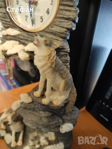 🕒 Часовник "Вълк на скалите" Работещ с батерии. В отлично състояние., снимка 3 - Други - 51982956