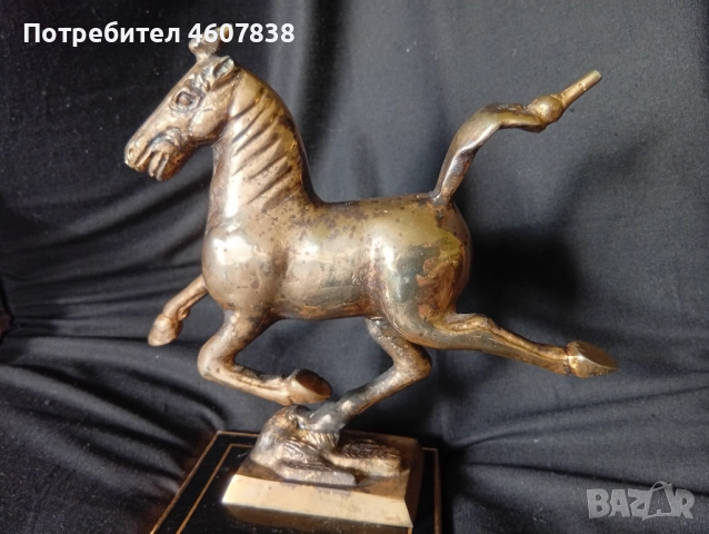 Скулптура  летящ кон бронз 18-19 см, снимка 6 - Статуетки - 52545277