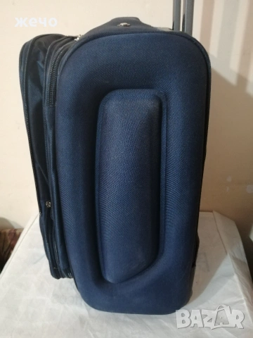 Среден текстилен пътнически куфар , снимка 7 - Куфари - 53504367
