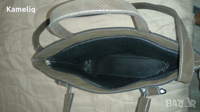 Дамска черна чанта с кафяво, снимка 4 - Чанти - 26872166