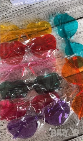 Водоустойчиви дамски очила със стъкла във форма на сърца