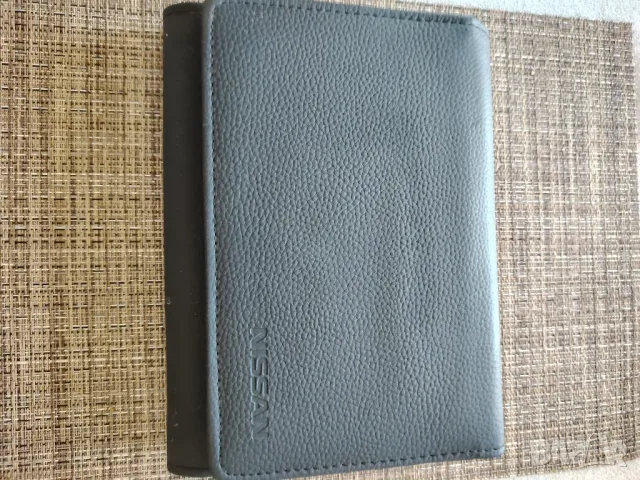 Ремонтна книга с папка за Нисан Микра