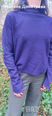 Дамски пуловер от вълнено букле, снимка 6 - Блузи с дълъг ръкав и пуловери - 48852324