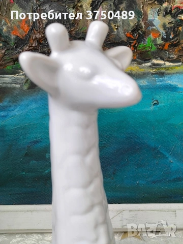 Бели фигури на жираф и софа, снимка 9 - Статуетки - 53434902