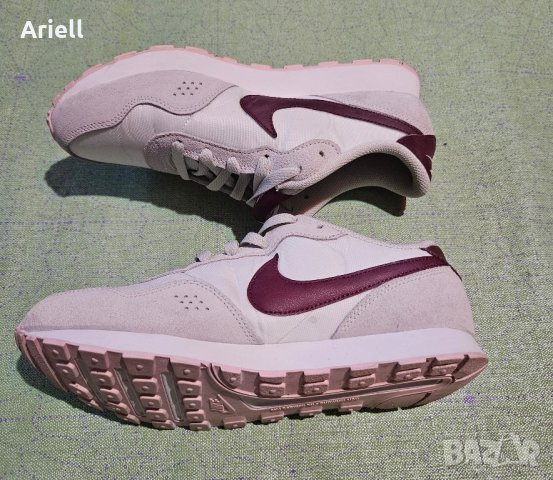 Дамски кецове и маратонки Nike, снимка 9 - Кецове - 44111518