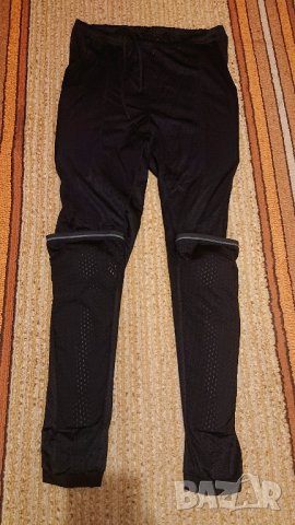 Dainese - протекторен клин, снимка 4 - Аксесоари и консумативи - 43421919