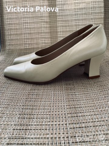 Перлени обувки LUCIANO BARACHINI Италия, снимка 10 - Дамски обувки на ток - 36958830