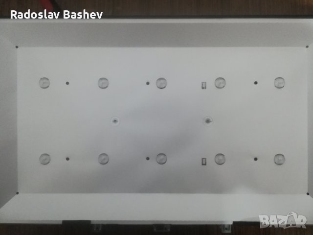 Arielli LED-24DN6T2 със счупен дисплей!, снимка 7 - Части и Платки - 39842061