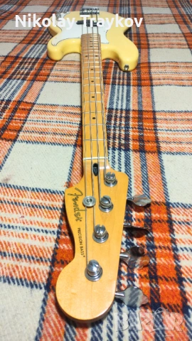 Бас китара Fender Player Precision MN, снимка 4 - Китари - 52957479