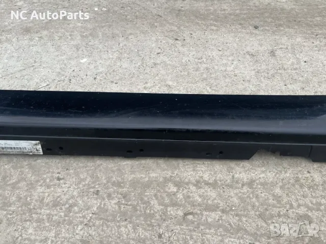 Ляв страничен праг лайсна за BMW БМВ 1 серия F21 Sport 3 врати Черен 870138728 15857711 2013, снимка 13 - Части - 48945488