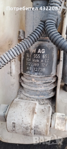 Съд за течност за чистачки Volkswagen Touran II 2011-2015 1.6 TDI 105к.с., снимка 3 - Части - 51486204