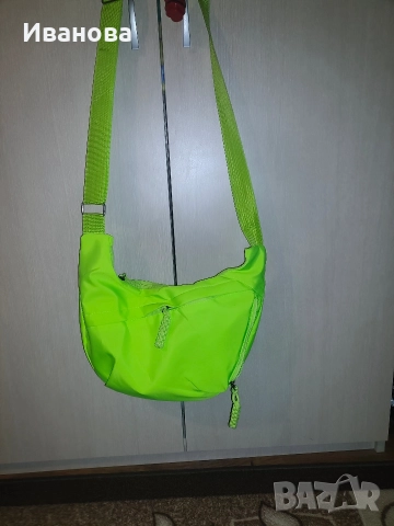 дамски нови чанти, снимка 4 - Чанти - 52557632