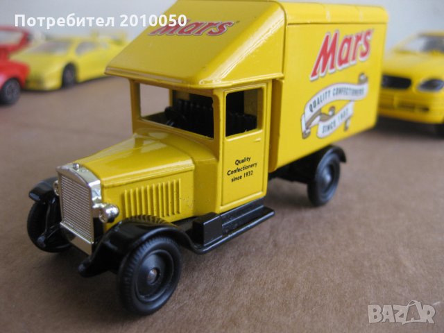 Lledo Mars Heritage Bus ,Delivery Van Die-Cast -Since 1932, снимка 2 - Колекции - 27102300