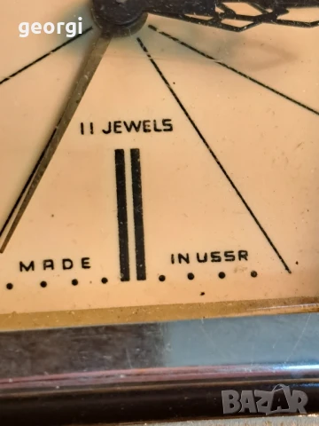 руски механичен будилник Слава 8/4, снимка 3 - Антикварни и старинни предмети - 50445624