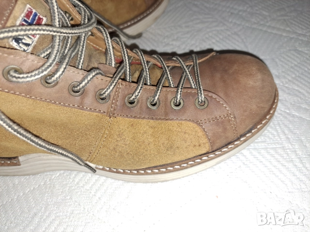 Napapijri № 42 мъжки боти, снимка 5 - Мъжки боти - 52684810