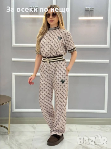 Guess Дамски Спортен Комплект Тениска И Долнище🔝Дамски Спортен Екип Гес Код A1250, снимка 12 - Спортни екипи - 53490324
