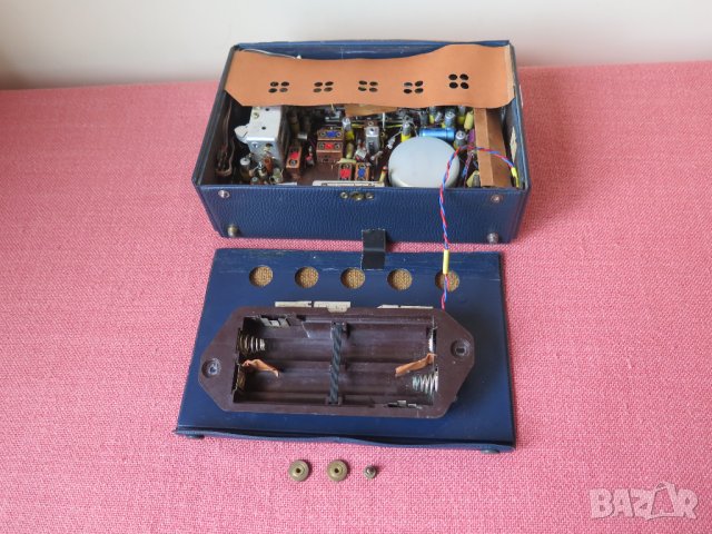 Vintage Henriette L3D23T Radio Philips  1962/1963год , снимка 15 - Радиокасетофони, транзистори - 34976415