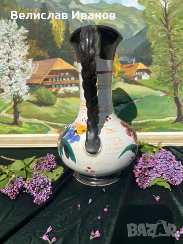 Керамична ваза от Италия с ръчно рисувани цветя. Отлично състояние., снимка 4 - Вази - 49972919