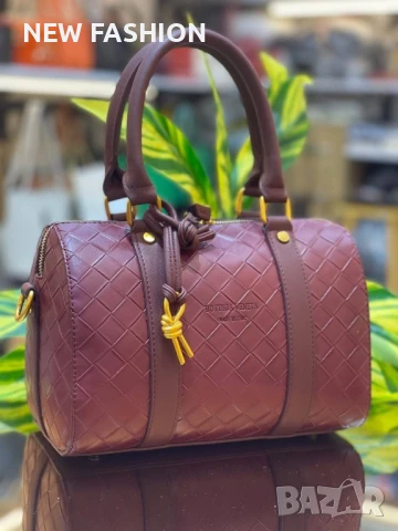 Дамски Чанти ✨ VENETA BOTTEGA , снимка 2 - Чанти - 50819982