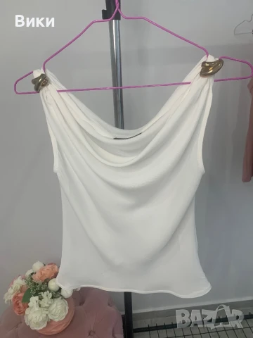 Елегантен потник в размер XS, снимка 2 - Потници - 50530832