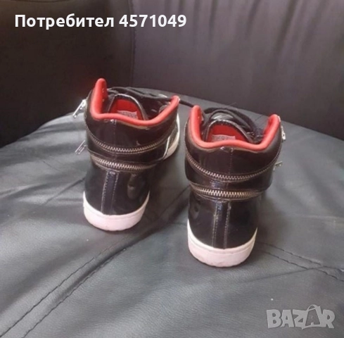 Спортни обувки Adidas , снимка 6 - Маратонки - 51439136