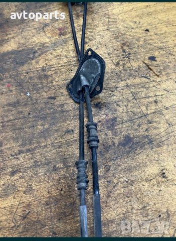 Toyota avensis verso 2005година 2.0d4d 5 скорости Скоростен лост с жила, снимка 4 - Части - 40559583