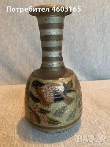 Декоративна месингова ваза с гравиране на птици и емайл, снимка 2 - Антикварни и старинни предмети - 52353324